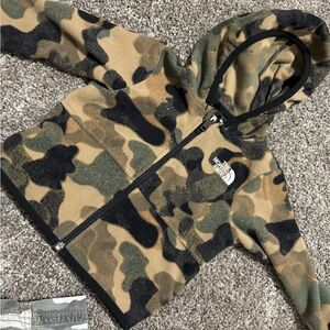 The North Face Kids Green and Tan Camo Hoodie